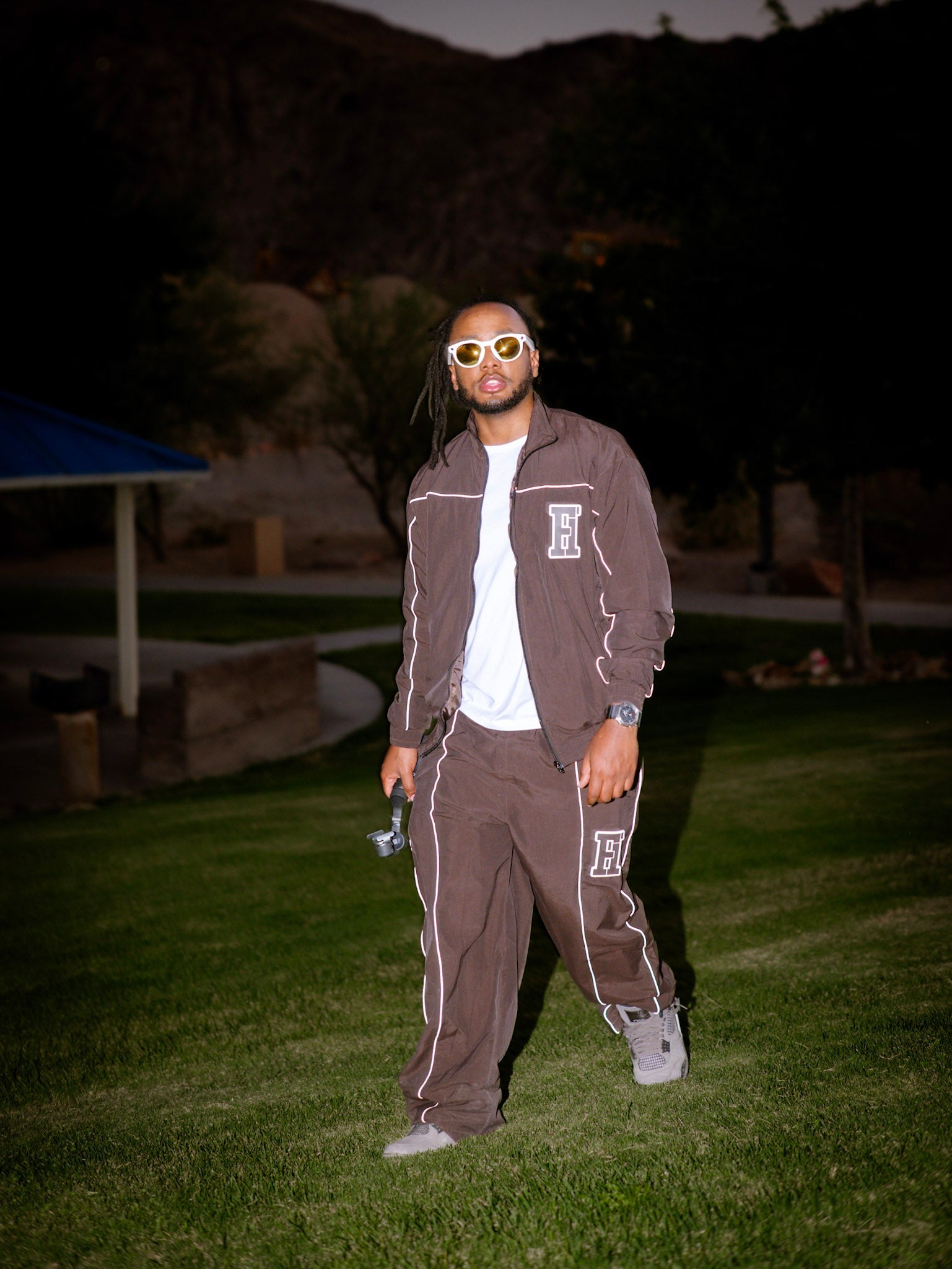 Essential Windbreaker Tracksuit Brown